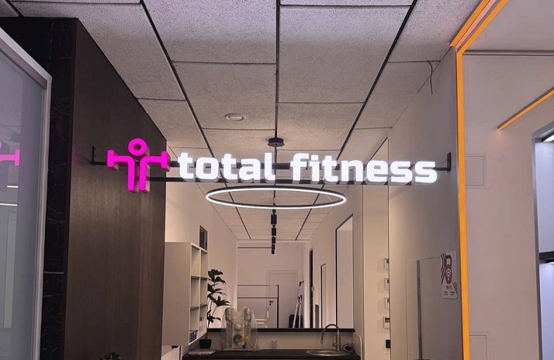Total Fitness у Києві на Позняках 