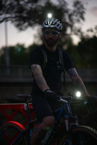 Фара Knog PWR Mountain 2000 Lumens POWERBANK