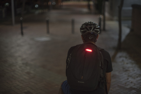 Мигалка задняя Knog Plus Rear 20 Lumens Translucent || Мигалка задня Knog Plus Rear 20 Lumens Translucent