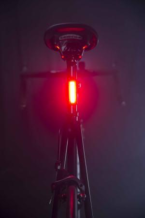 Мигалка задняя Knog Blinder Mob V Mr Chips 44 Lumens Black || Мигалка задня Knog Blinder Mob V Mr Chips 44 Lumens Black