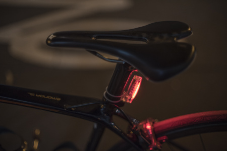 Мигалка передня Knog Plus Front 40 Lumens Black