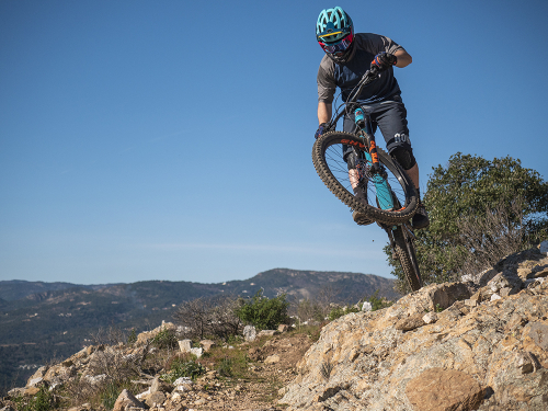 Шлем Urge Gringo de la Pampa жёлто-чёрный L/XL, 58-62 см