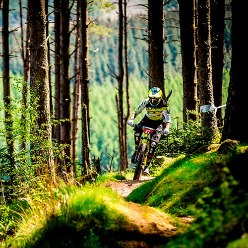 Покрышка Continental MudKing, 26"x2.30, 57-559, черная, не складная, BlackChili, Apex, Skin, 1100гр.