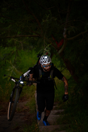 Фара Knog PWR Mountain 2000 Lumens POWERBANK