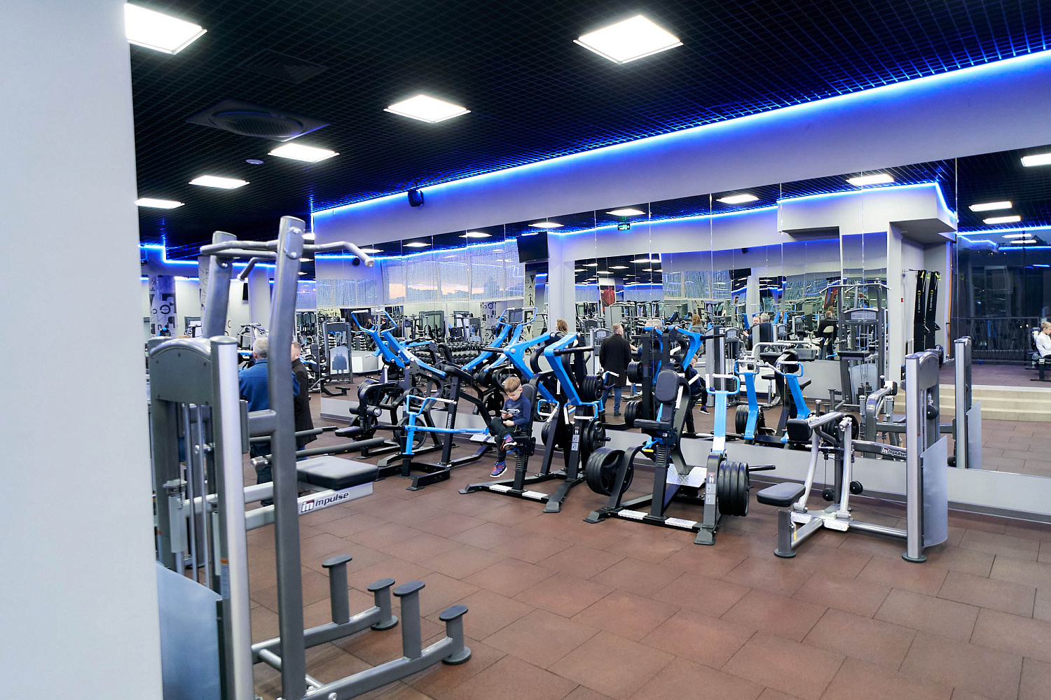 Премиальный спортклуб FE Room — новая классика фитнеса! || Преміальний спортклуб FE Room-Нова класика фітнесу!
