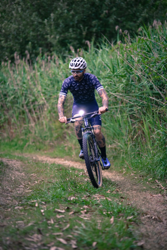 Фара Knog PWR Mountain 2000 Lumens POWERBANK