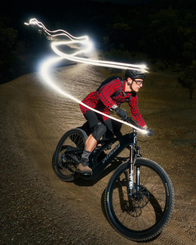 Фара Knog Blinder E 2300
