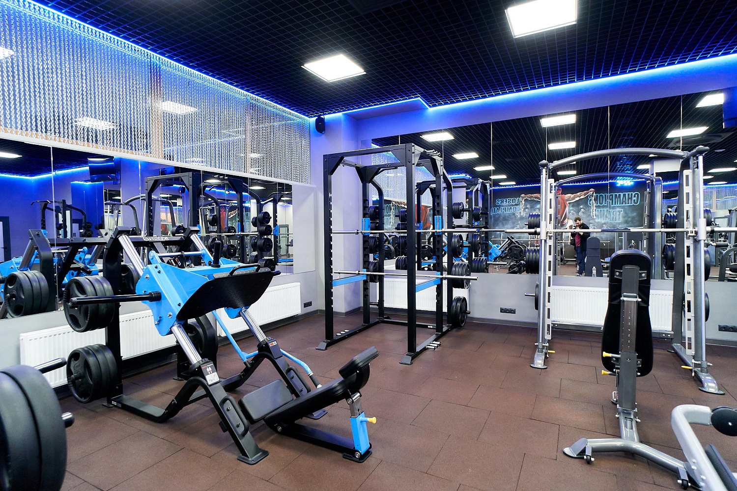 Премиальный спортклуб FE Room — новая классика фитнеса! || Преміальний спортклуб FE Room-Нова класика фітнесу!