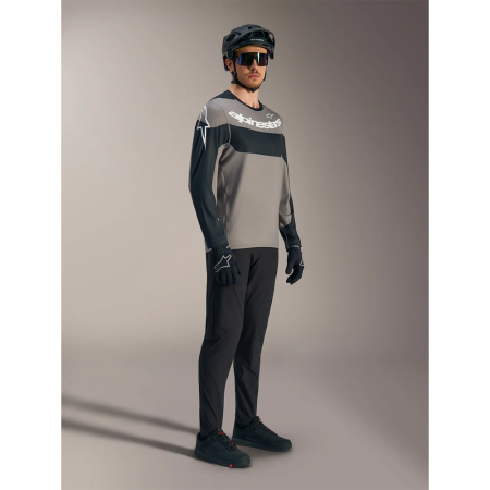 Джерси Alpinestars A-DURA RACE LS JERSEY BLACK, XL || Джерсі Alpinestars A-DURA RACE LS JERSEY BLACK, XL