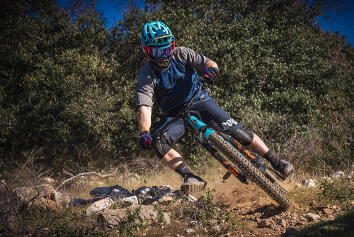 Шлем Urge Gringo de la Pampa жёлто-чёрный L/XL, 58-62 см