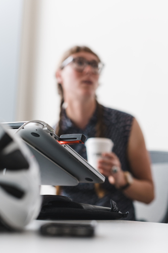 Комплект мигалок передня + задня Knog Plus Twinpack 40/20 Lumens Translucent