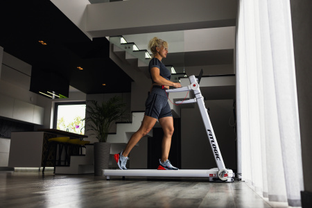 Бігова доріжка FitLogic T116W+