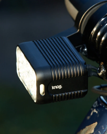 Фара Knog Blinder X 1800 + 10,000 mAh Battery