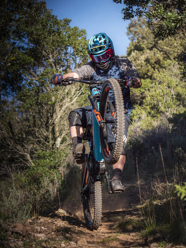 Шлем Urge Gringo de la Pampa жёлто-чёрный S/M, 55-58 см