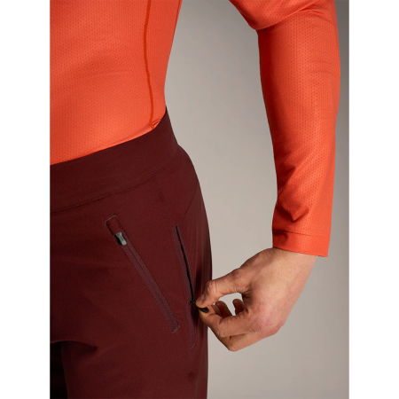 Шорты Alpinestars A-DURA RIDE SHORTS BORDEAUX, 30 || Шорти Alpinestars A-DURA RIDE SHORTS BORDEAUX, 30