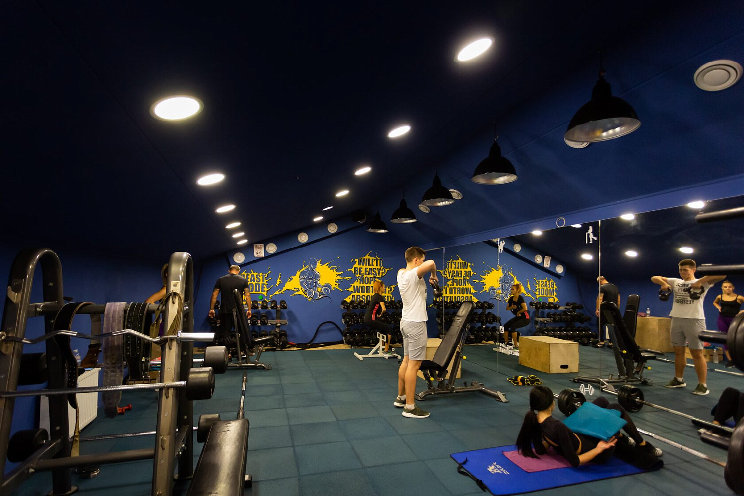 Новий зал спортивно-оздоровчого клубу "VIP Gym" у Чернівцях