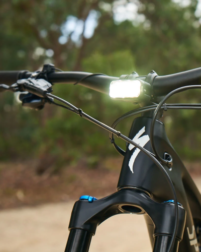 Фара Knog Blinder E 1800