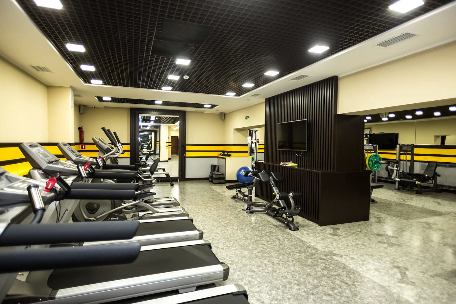 Тренажерний зал в готелі Варшавський - перлині міста Сарни