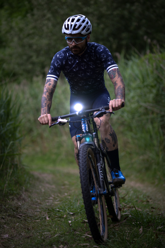 Фара Knog PWR Mountain 2000 Lumens POWERBANK